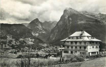 / CPSM FRANCE 74 "Samoëns, Clairval et vue sur la ville"