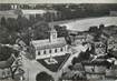  / CPSM FRANCE 76 "Isneauville, place de l'église"