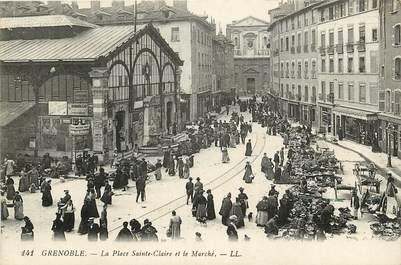 CPA FRANCE 38 "Grenoble, la Place Sainte Claire"