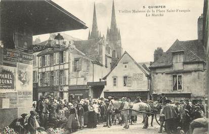  / CPA FRANCE 29 "Quimper, vieilles maisons de la place Saint François, le Marché"