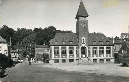  / CPSM FRANCE 76 "Longueville sur Scie, place de la mairie"