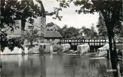  / CPSM FRANCE 76 "Neufchâtel en Bray, le moulin bleu"