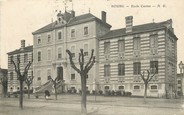 01 Ain / CPA FRANCE 01 "Bourg, école Carriat"