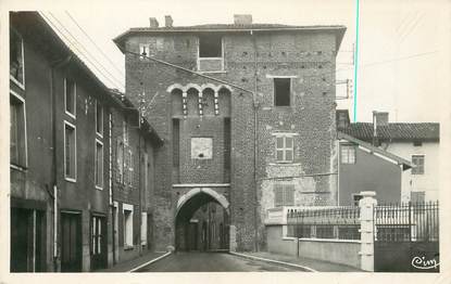 / CPSM FRANCE 01 "Châtillon sur Chalaronne, porte du Villars"