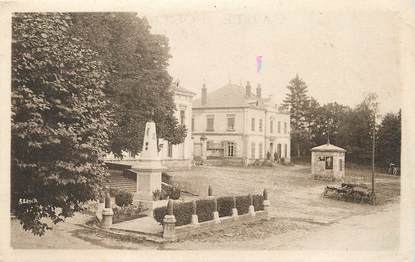 / CPA FRANCE 01 "Coligny, monument aux morts et école"