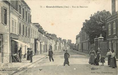 CPA FRANCE 60 "Grandvilliers, rue de Beauvais"