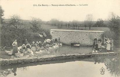 CPA FRANCE 18 "Neuvy deux Clochers, le lavoir"