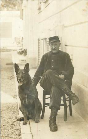 / CARTE PHOTO FRANCE 06 "Nice" / CHIEN
