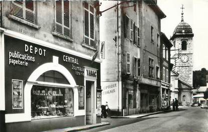 / CPSM FRANCE 38 "Pont de Beauvoisin, la rue Dumas et l'église"