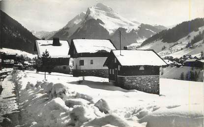 / CPSM FRANCE 74  "Morzine, chalet au Hameau des Bois Venants"