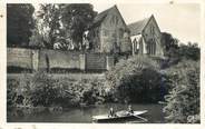 27 Eure / CPSM FRANCE 27 "Pont de l'Arche, l'abbaye de Bon Port et l'Eure"