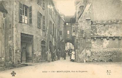 CPA FRANCE 03 "Montluçon, rue du Doyenné"