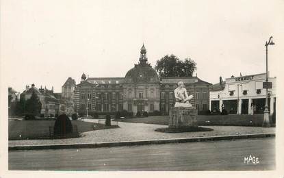 / CPSM FRANCE 27 " Louviers, place Ernest Thorel"