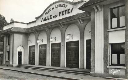 / CPSM FRANCE 27 "Louviers, salle des fêtes"