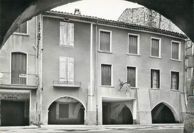 / CPSM FRANCE 26 "Buis les Baronnies, les arcades"