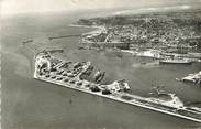 76 Seine Maritime / CPSM FRANCE 76 "Le Havre, vue générale aérienne sur le port"