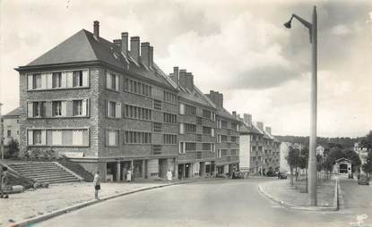 / CPSM FRANCE 78 "Saint Cyr l'école, av Jean Jaurès"