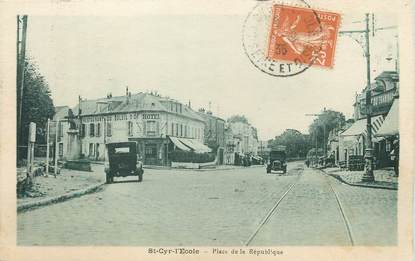 / CPA FRANCE 78 "Saint Cyr l'école, place de la République"