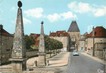 / CPSM FRANCE 89 "Noyers sur Serein, l'entrée de la ville et porte d'Avallon"