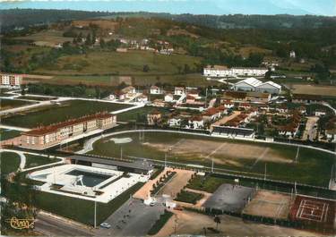 / CPSM FRANCE 24 "Terrasson la Villedieu" / STADE