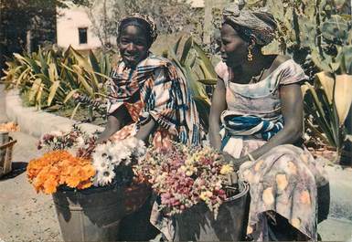   CPSM SENEGAL "Dakar, marchande de fleurs"