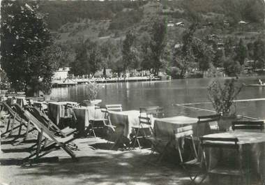 / CPSM FRANCE 74 "Sallanches, les lacs de la Cavettaz, la terrasse de Mont Blanc Plage"