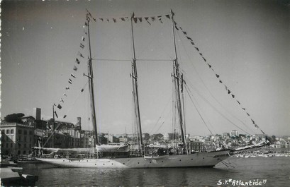 / CARTE PHOTO FRANCE 06 "Cannes, l'Atlantide"" / BATEAU