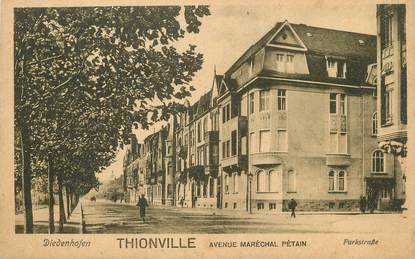 / CPA FRANCE 57 "Thionville, av Maréchal Pétain