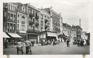 59 Nord / CPSM FRANCE 59 "Douai, la grande place"