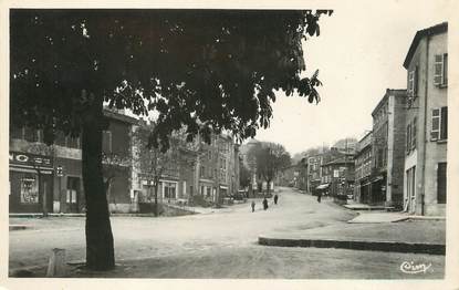 / CPSM FRANCE 42 "Bourg Argental, rue de la République"