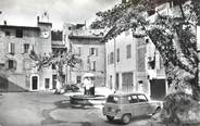 13 Bouch Du Rhone / CPSM FRANCE 13 "Auriol, place Sainte Barbe"