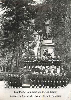 / CPSM FRANCE 39 "Les Petits Pompiers de Dole" / STATUE