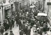 84 Vaucluse / CPSM FRANCE 84 "Carpentras, le marché aux oiseaux"