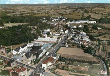 / CPSM FRANCE 49 "Saint Pierre Montlimart, vue générale aérienne"