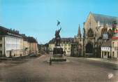 14 Calvado / CPSM FRANCE 14 "Falaise, place Guillaume Le Conquérant"