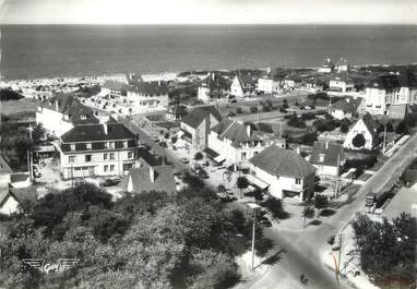 / CPSM FRANCE 14 "Franceville plage, l'avenue de Paris "