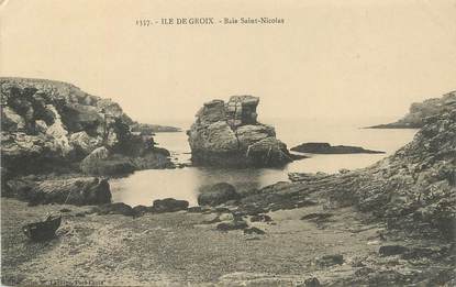 / CPA FRANCE 56 "Ile de Groix, baie Saint Nicolas"