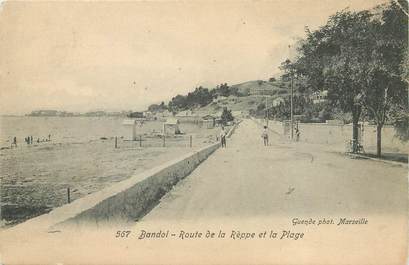 / CPA FRANCE 83 "Bandol, route de la Rèppe et la plage"