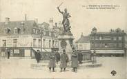 28 Eure Et Loir / CPA FRANCE 28 "Nogent ke Rotrou, la statue du Général Saint Pol"