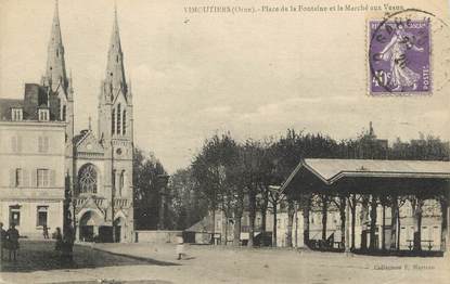 / CPA FRANCE 61 "Vimoutiers, place de la Fontaine et le marché aux Veaux"