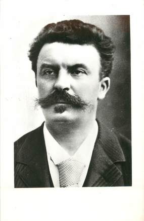 CPA ECRIVAIN "Guy de Maupassant"