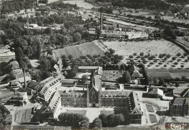 / CPSM FRANCE 27 "Louviers, vue aérienne, l'Hôpital"