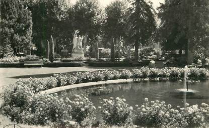 CPSM FRANCE  83 "Draguignan , le jardin public"