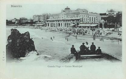 CPA FRANCE 64 "Biarritz,  la grande plage"