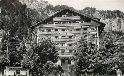 / CPSM FRANCE 74 "Plateau d'Assy, l'aiguille d'Ayère"