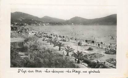 / CPSM FRANCE 83 "Saint Cyr sur Mer, les Lecques, la plage"