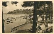 83 Var / CPA FRANCE 83 "Cavalaire sur Mer, la plage et terrasse de l'hôtel des Bains"