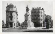 63 Puy De DÔme / CPSM FRANCE 63 "Clermont Ferrand, les trois avenues et le monument"